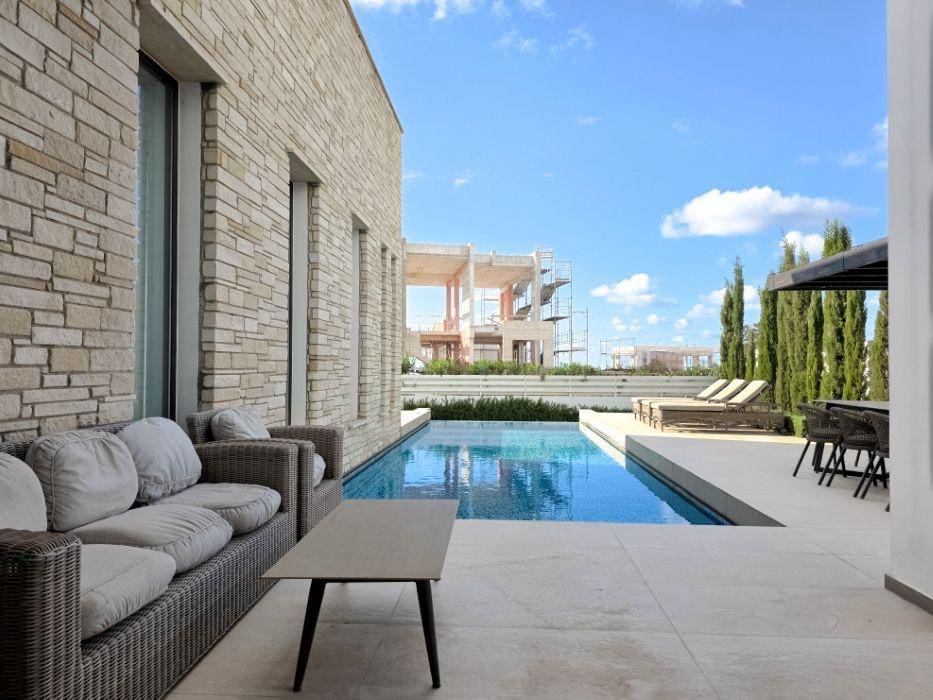 ROYAL BAY PAPHOS — תמונה 3